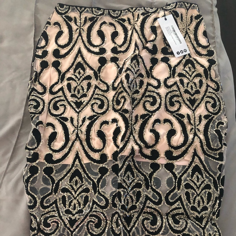 Midi skirt